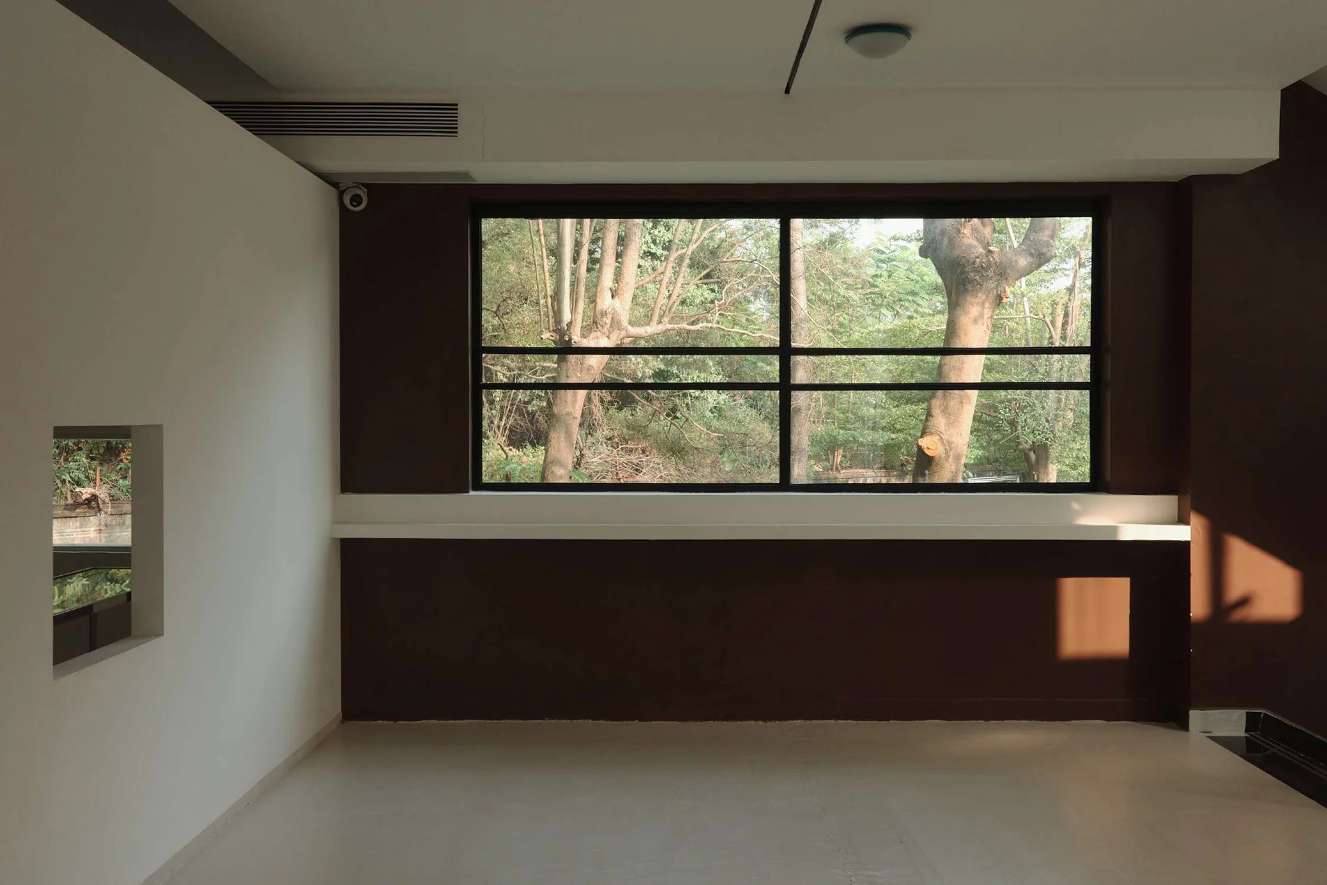 HouseDoor studio scene reference