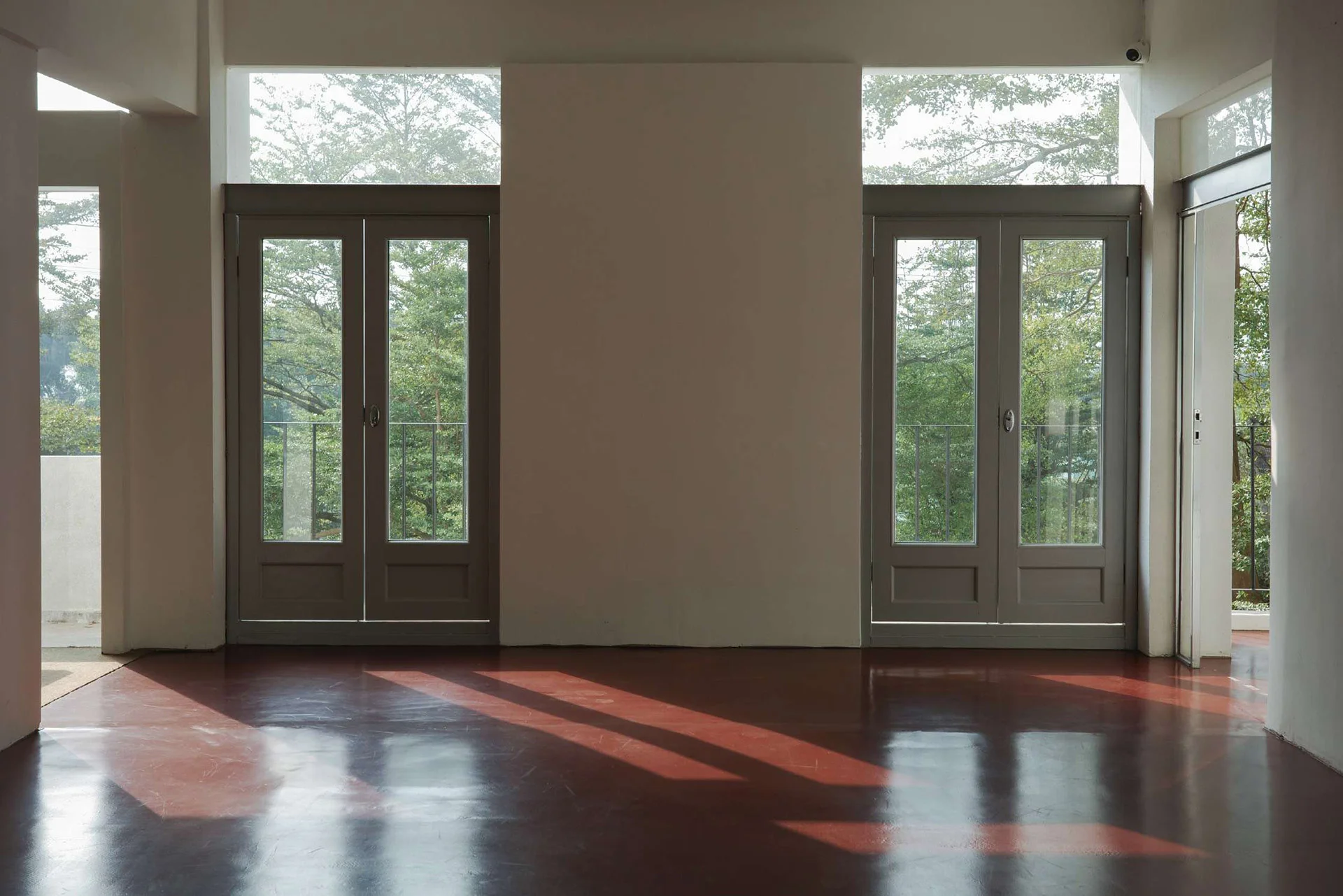 HouseDoor studio scene reference