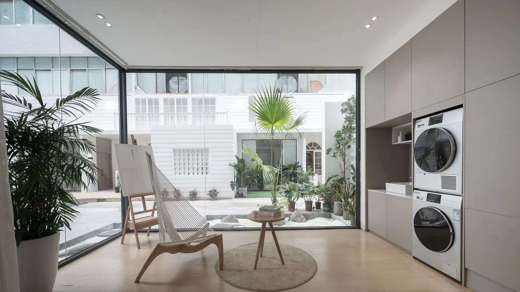 020 Residential Studio Base Living Room studio scene reference