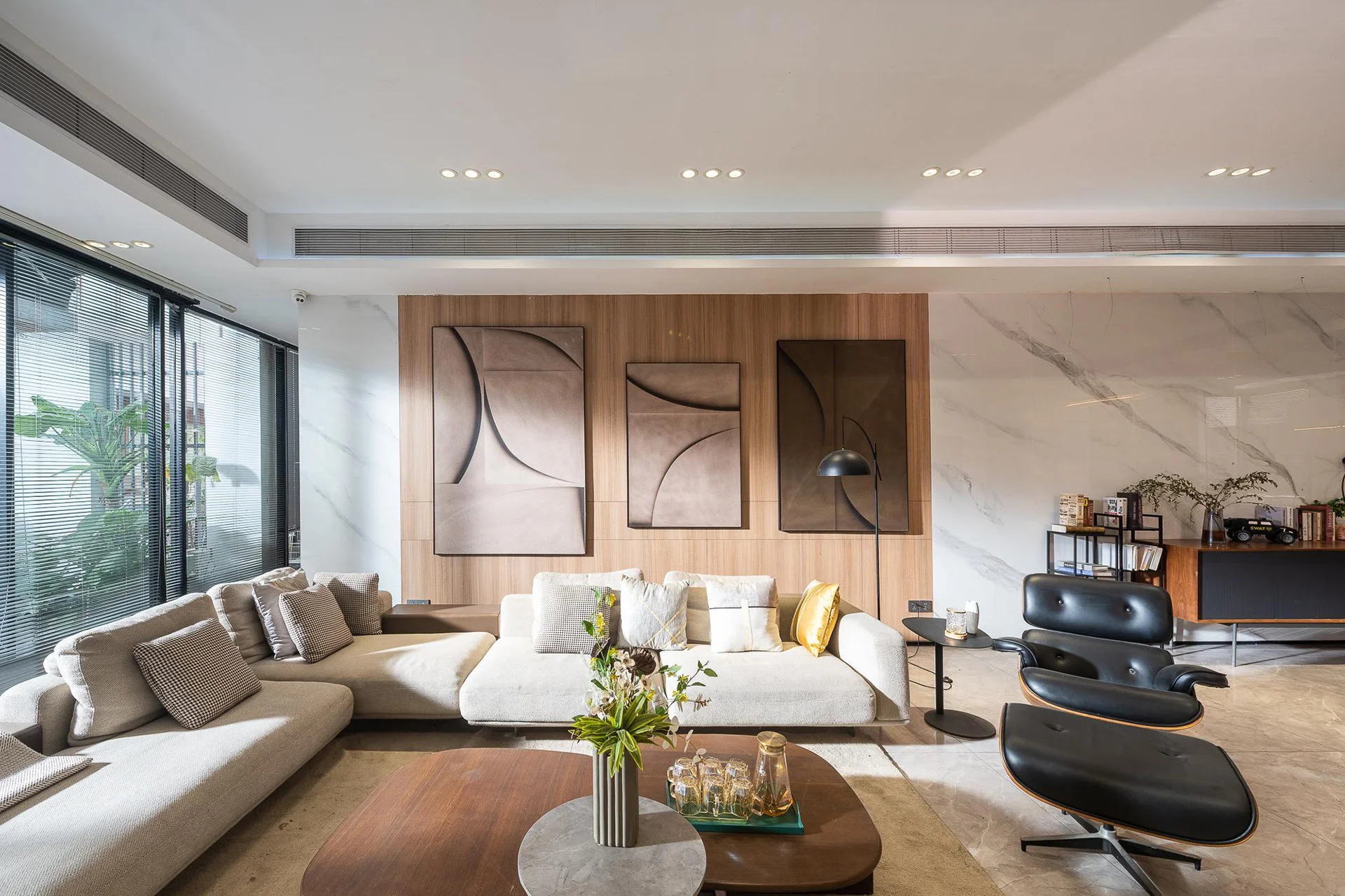 020 Residential Studio Base Living Room studio scene reference
