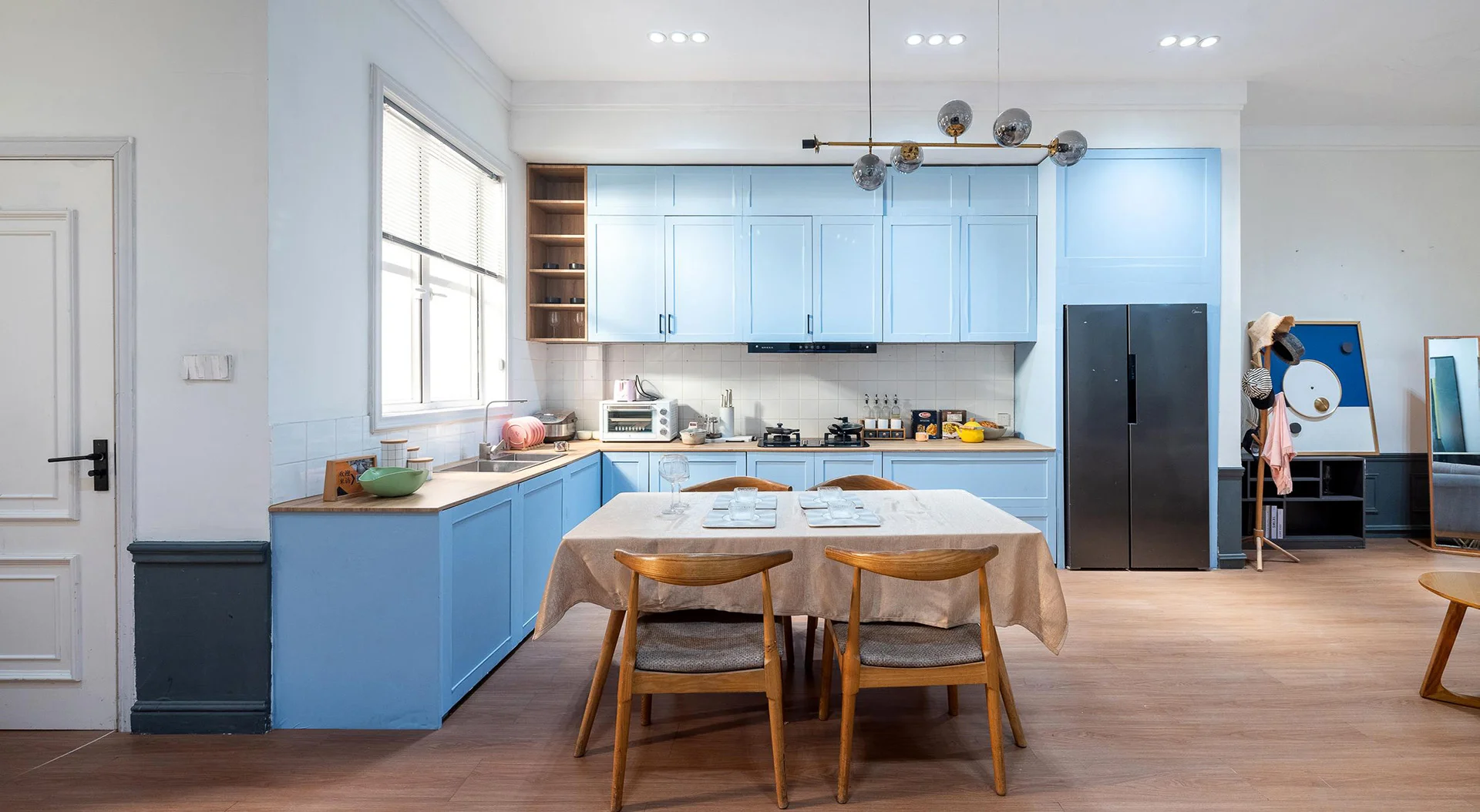 020 Residential Studio Base Dining studio scene reference