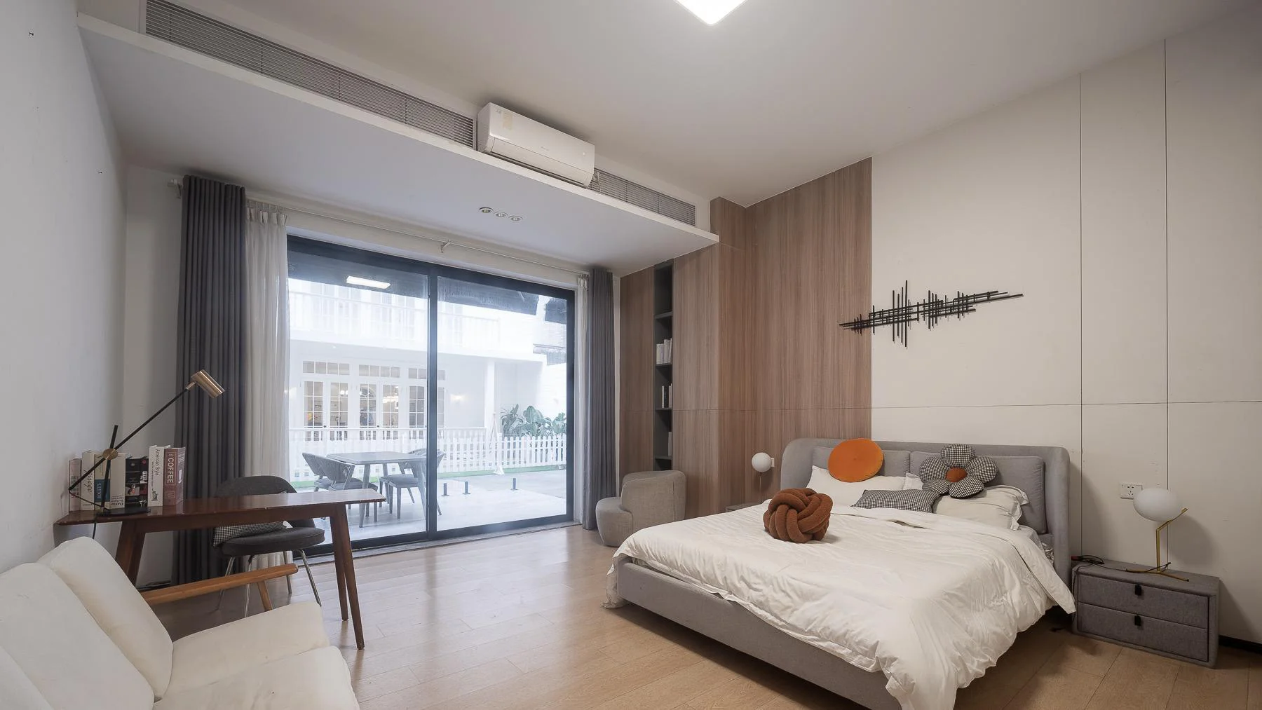 020 Residential Studio Base Bedroom studio scene reference