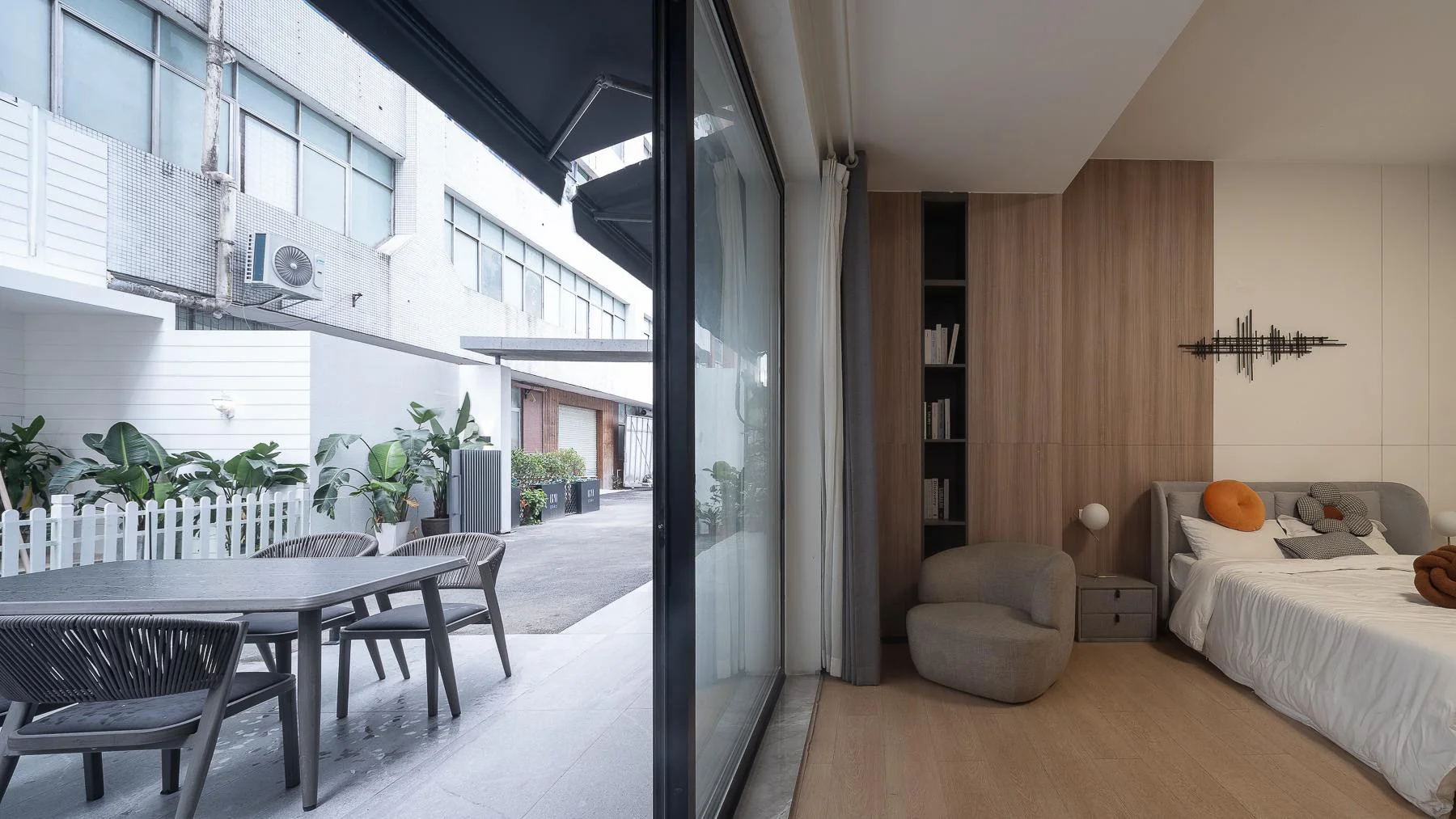 020 Residential Studio Base Living Room studio scene reference