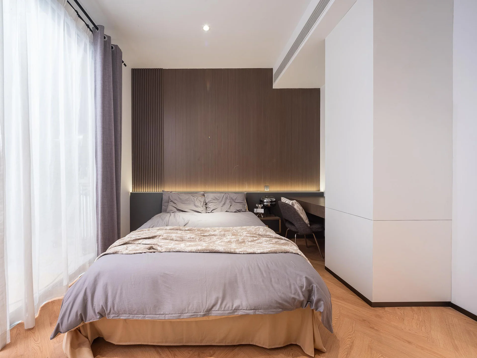 020 Residential Studio Base Bedroom studio scene reference