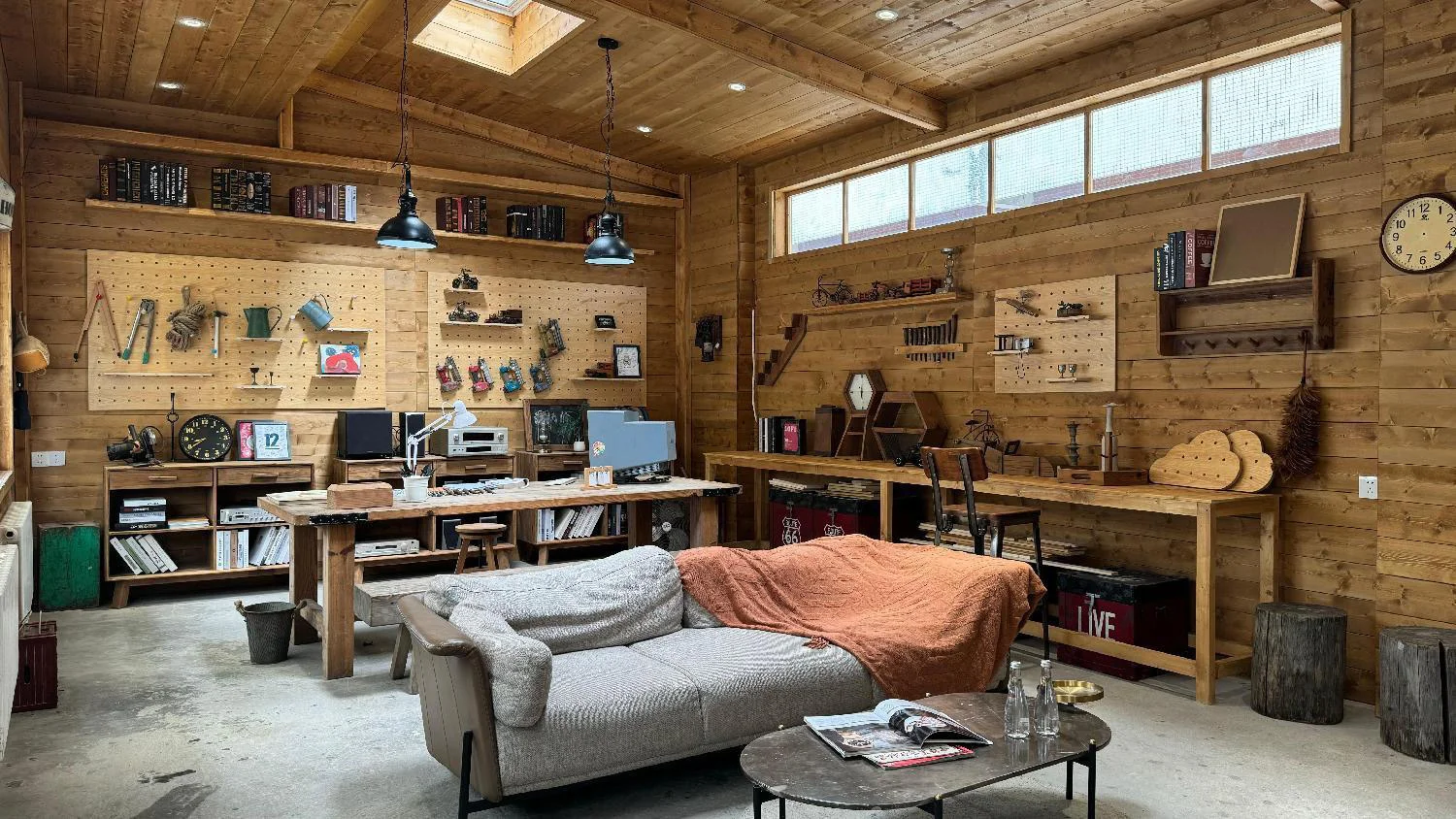 020 Residential Studio Base Woodworking Workshop studio scene reference