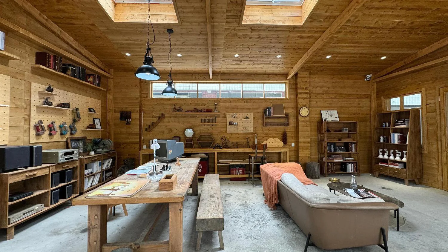 020 Residential Studio Base Woodworking Workshop studio scene reference