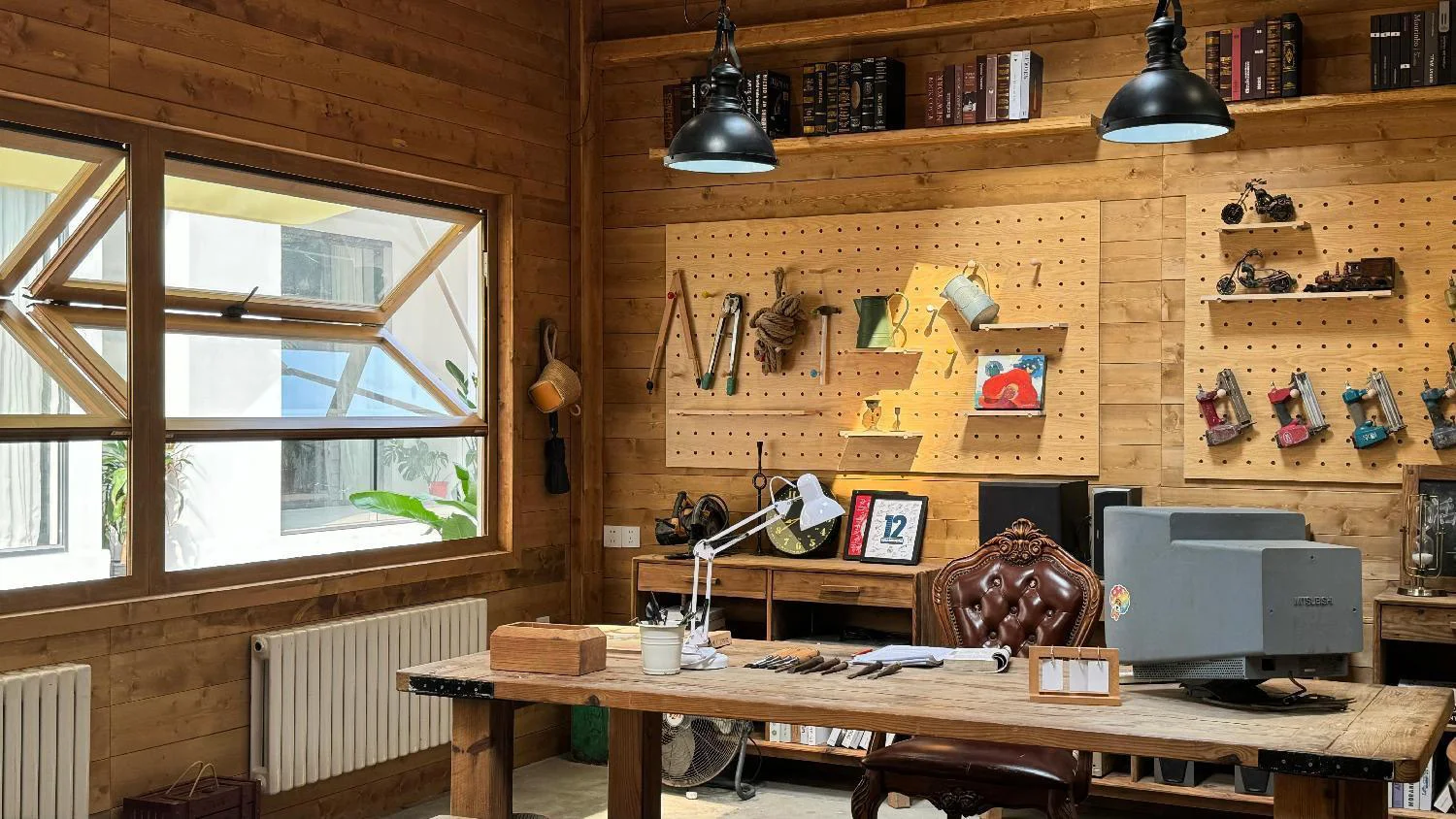 020 Residential Studio Base Woodworking Workshop studio scene reference