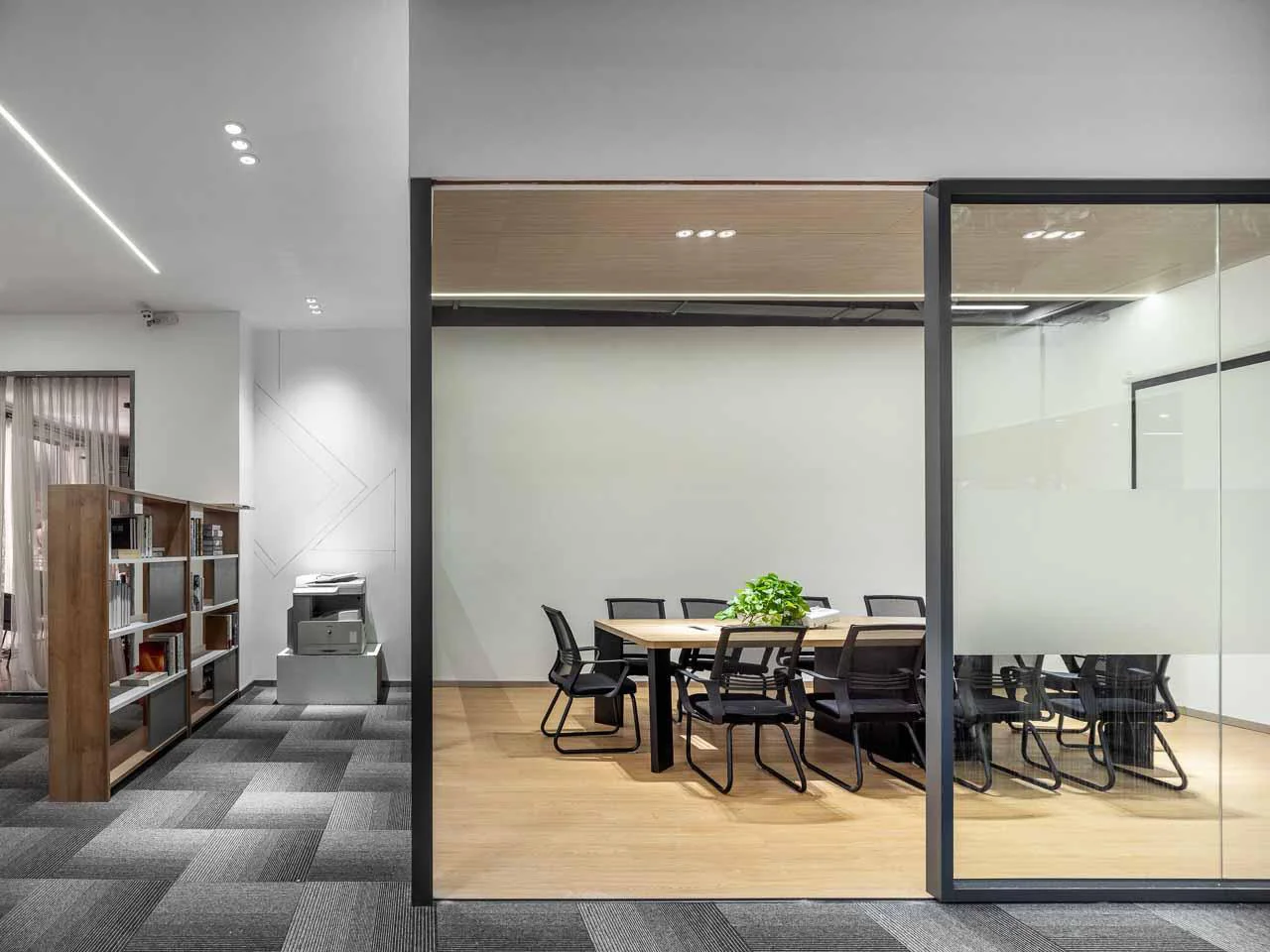 020 Residential Studio Base Office studio scene reference