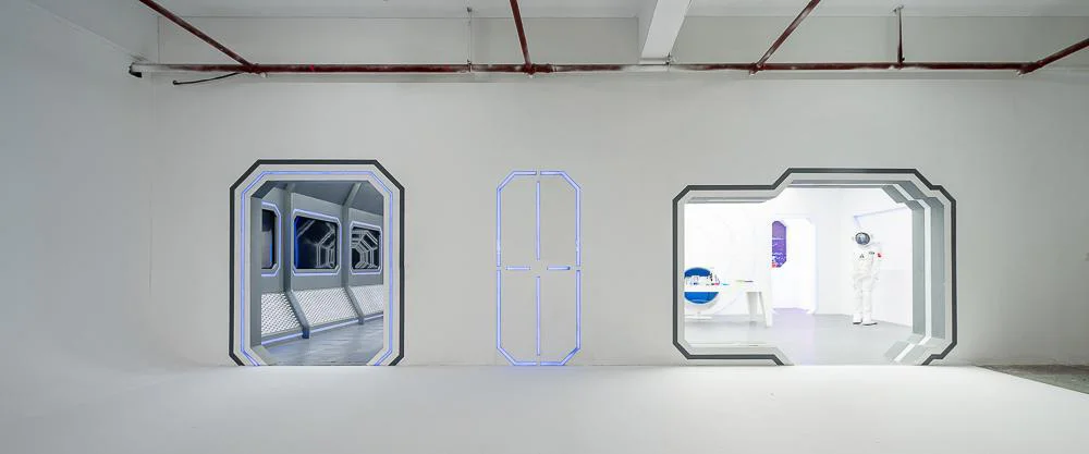 020 Residential Studio Base Futuristic Laboratory studio scene reference