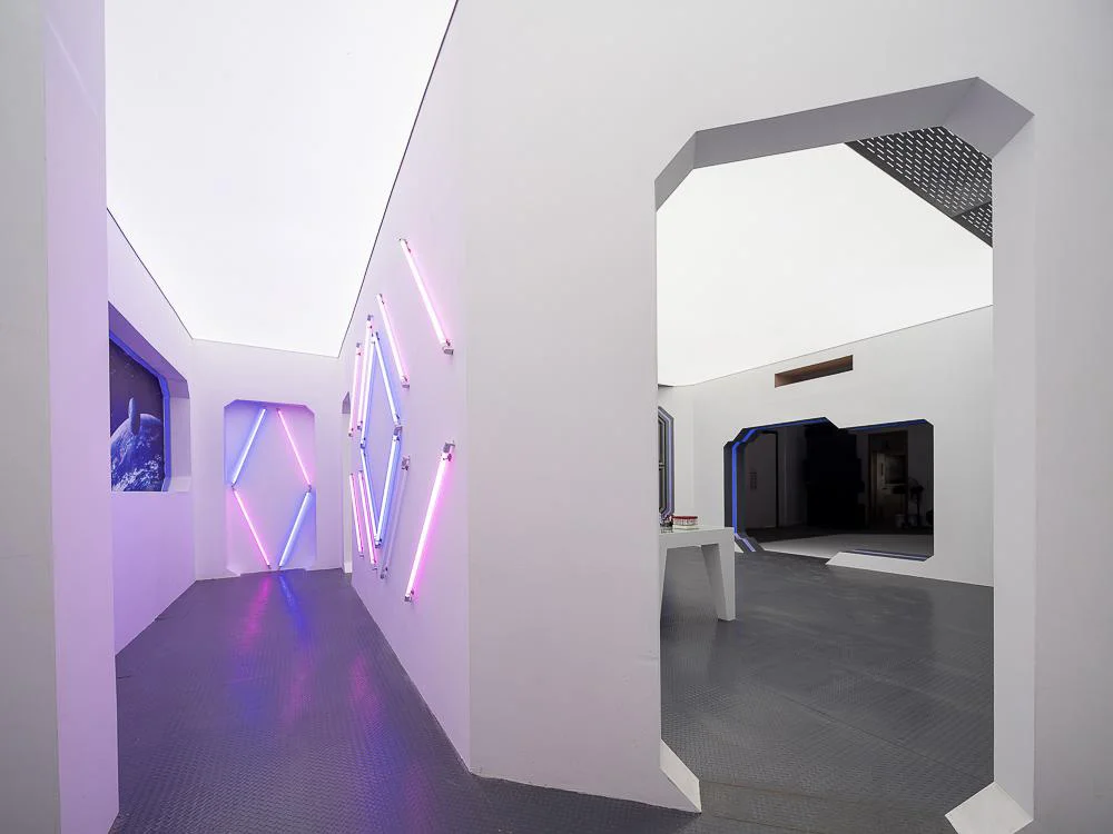 020 Residential Studio Base Futuristic Laboratory studio scene reference