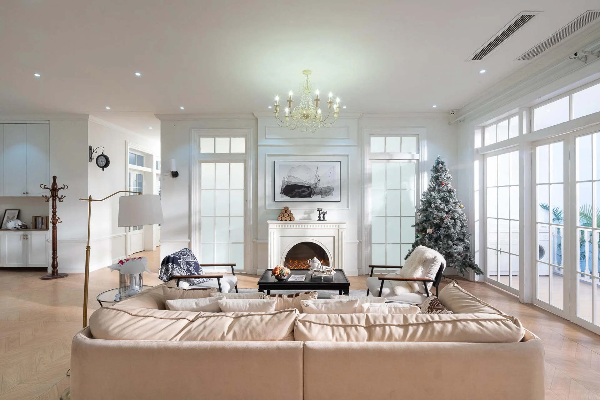 020 Residential Studio Base Living Room studio scene reference