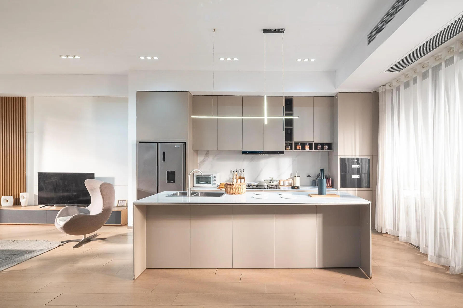 020 Residential Studio Base Kitchen studio scene reference