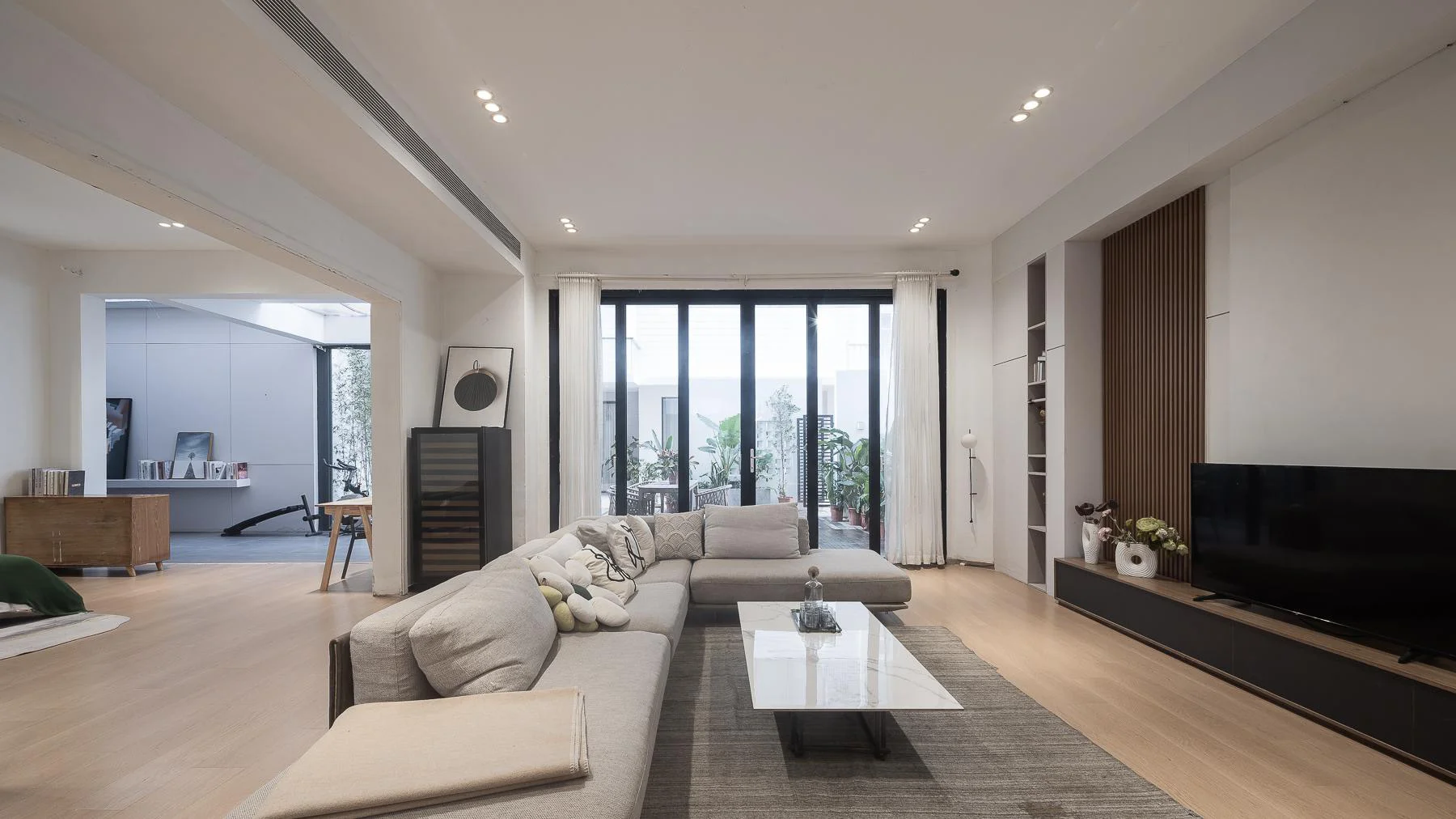 020 Residential Studio Base Living Room studio scene reference
