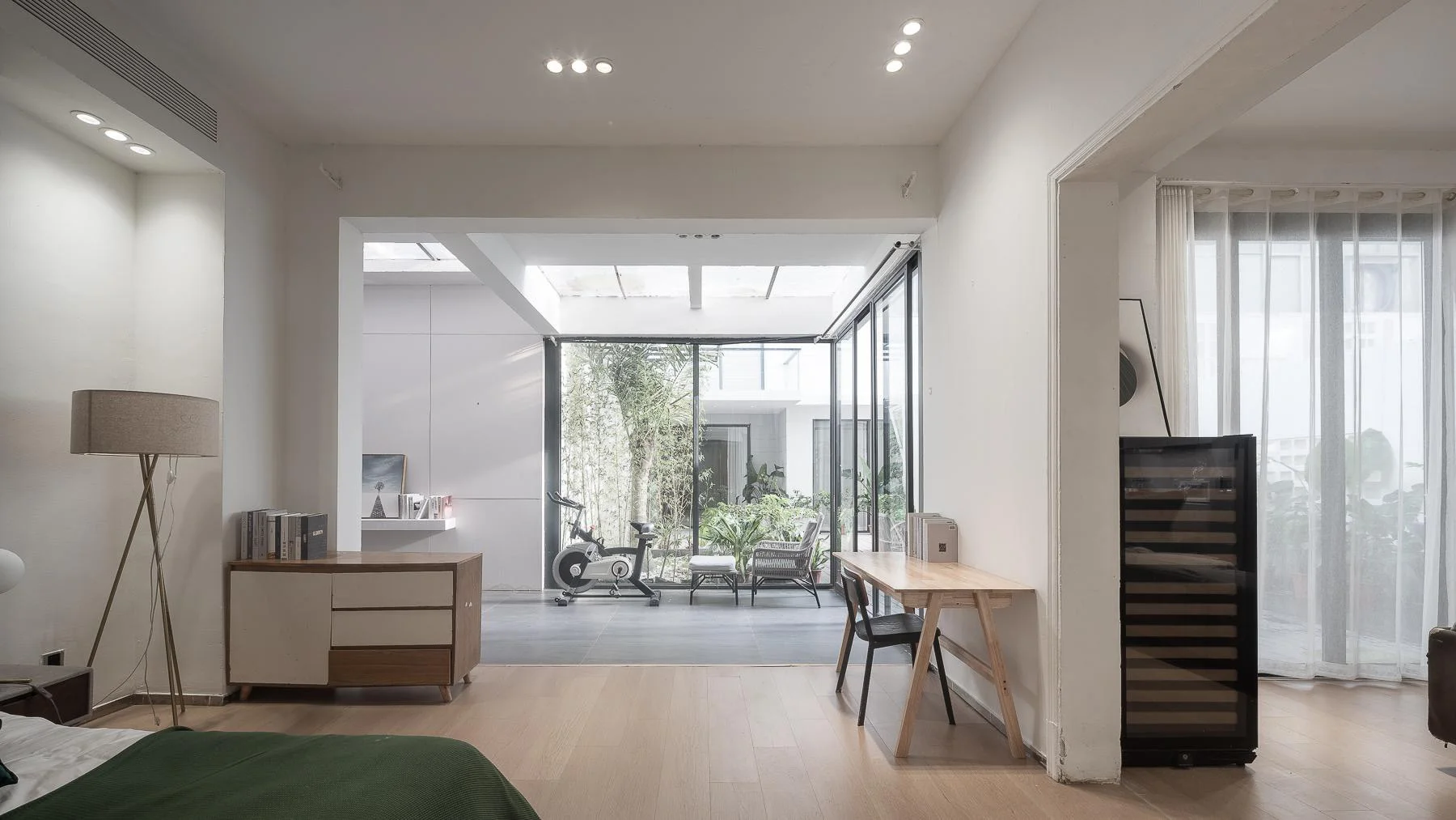 020 Residential Studio Base Living Room studio scene reference