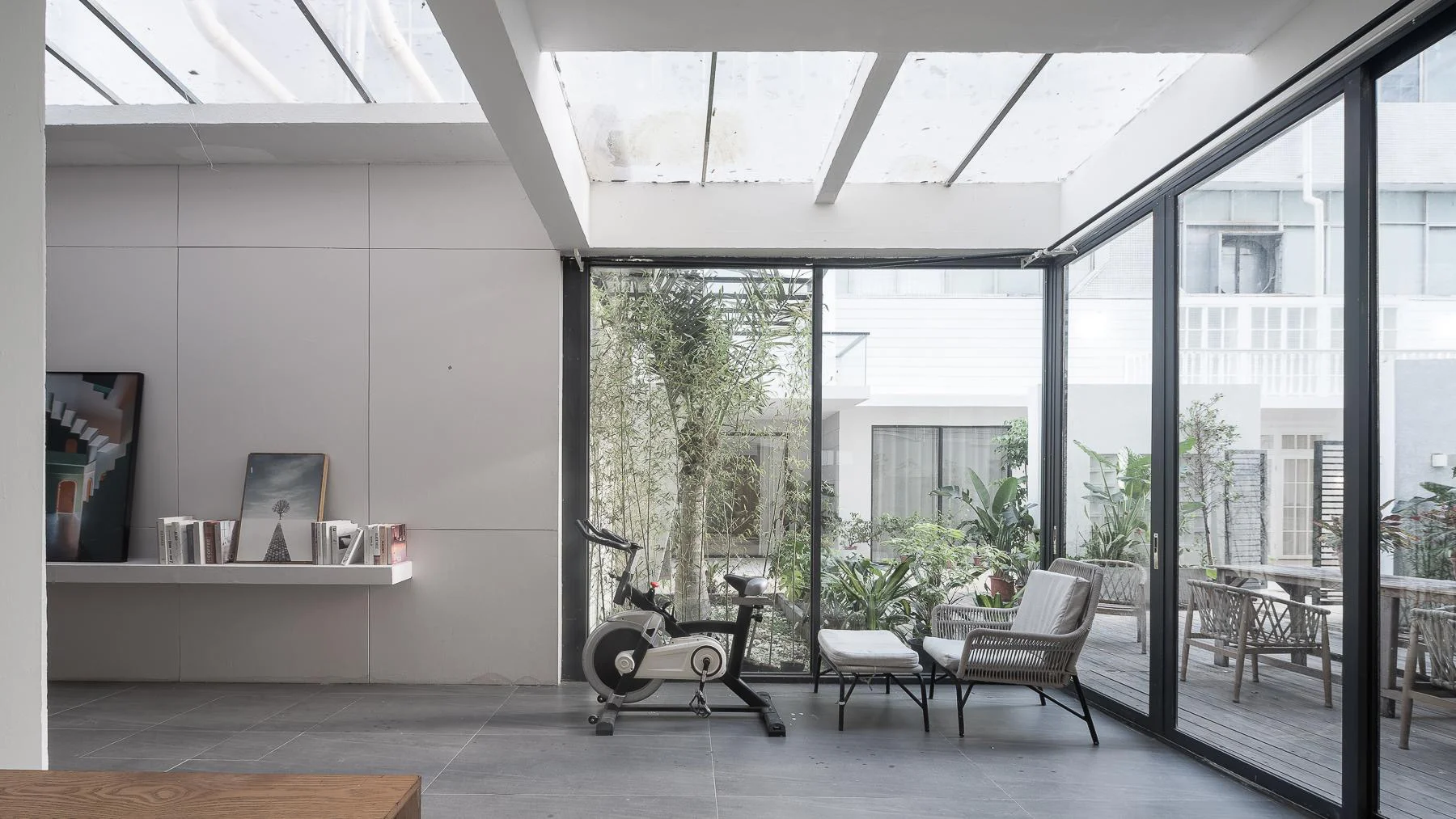 020 Residential Studio Base Office studio scene reference