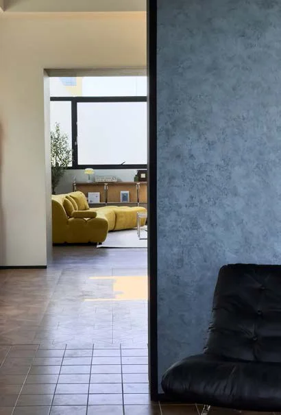 Baoguang studio scene reference