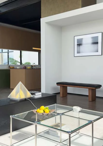 Baoguang studio scene reference
