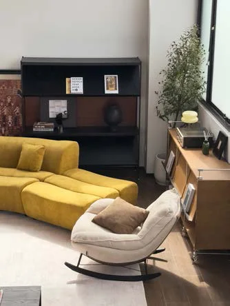 Baoguang studio scene reference