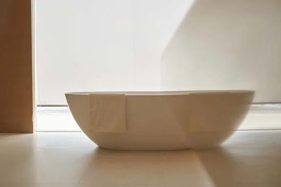 Baoguang studio scene reference