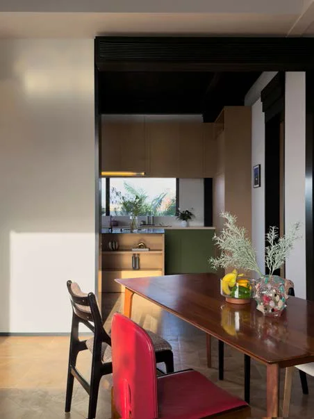Baoguang studio scene reference