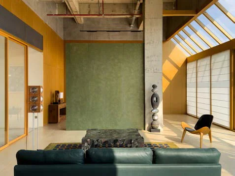 Baoguang studio scene reference