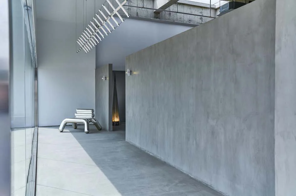 Baoguang studio scene reference