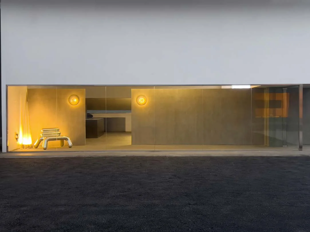 Baoguang studio scene reference