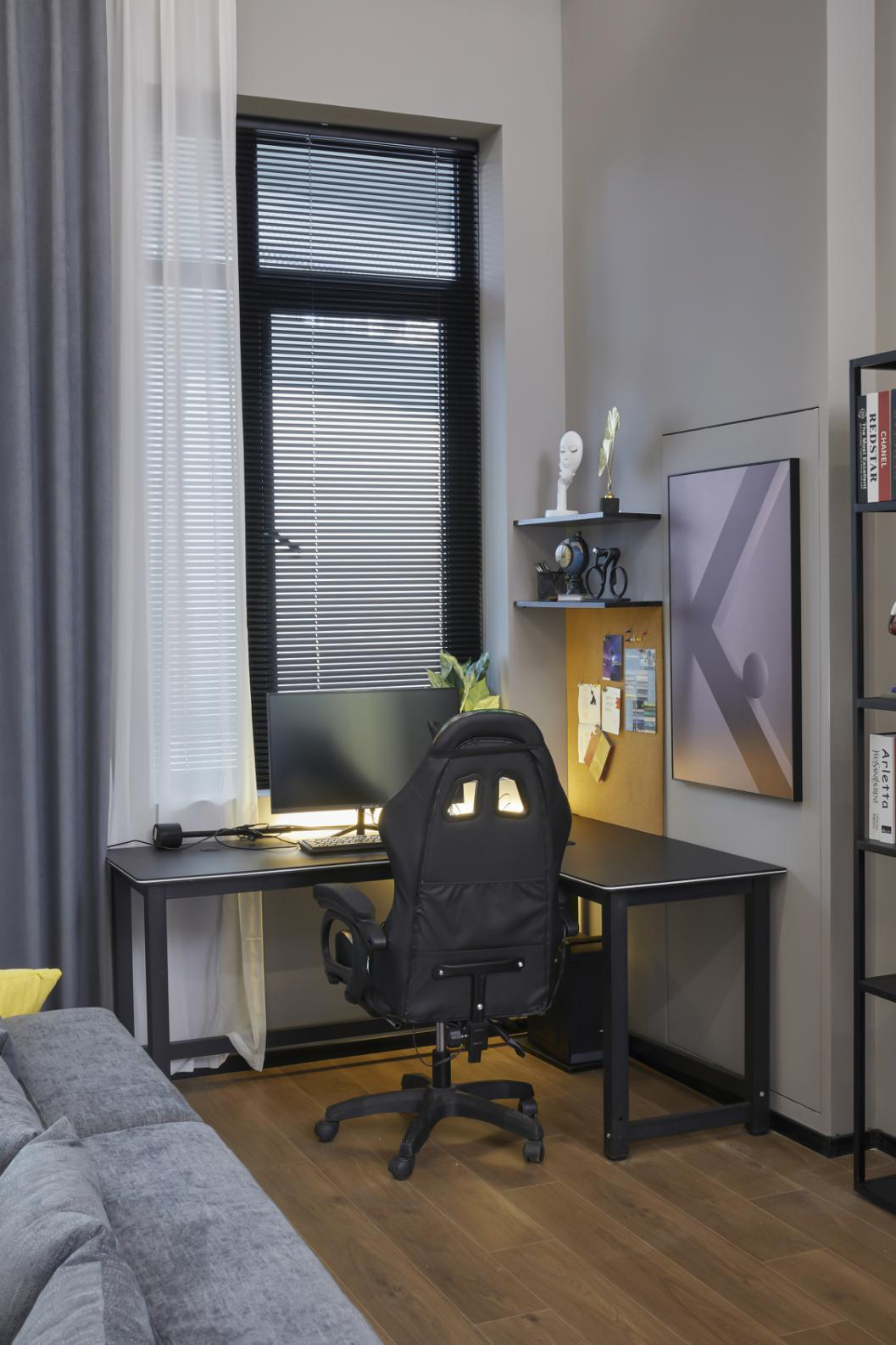 Tiancang Dark Minimal Studio Apartment studio scene reference